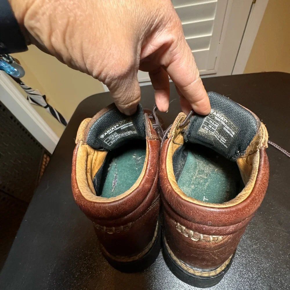 Ariat boots size